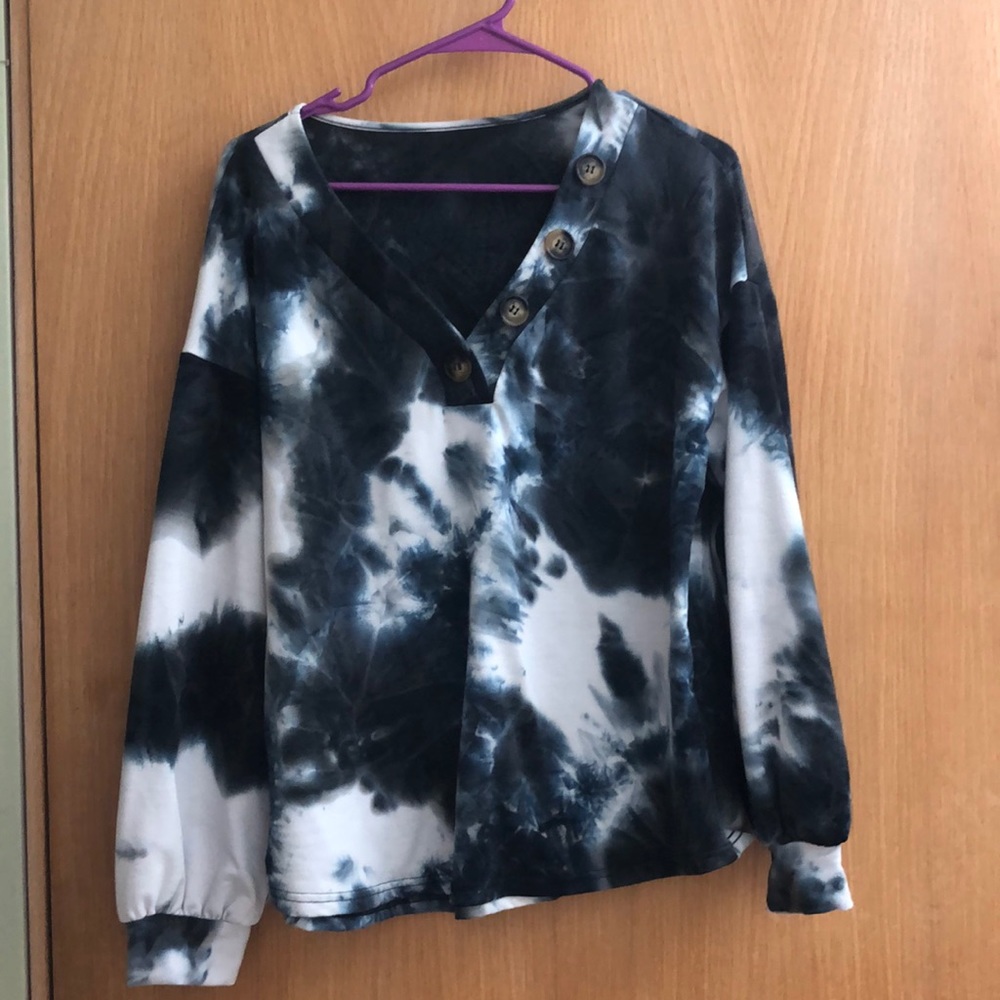 Nameless tie dyed sweater